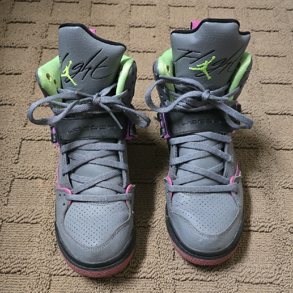 Air Jordan Women's Sneakers - Gray and Green